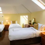 בית נופש Waterfront Self Catering *