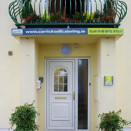 Waterfront Self Catering Дом отдыха