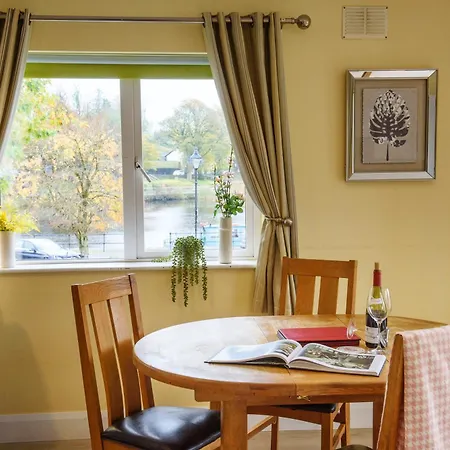 Waterfront Self Catering *