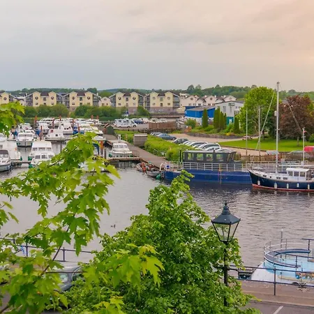 Waterfront Self Catering Дом отдыха Carrick-on-Shannon