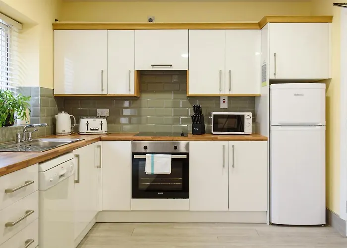 펜션 Waterfront Self Catering