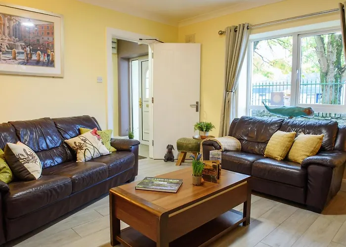 펜션 Waterfront Self Catering *