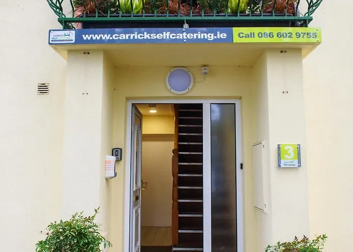 Waterfront Self Catering 펜션 *