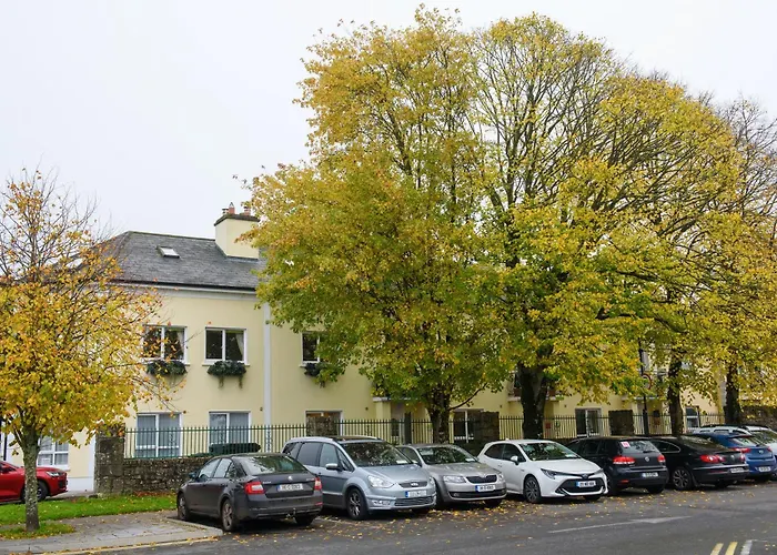 Waterfront Self Catering 펜션 *