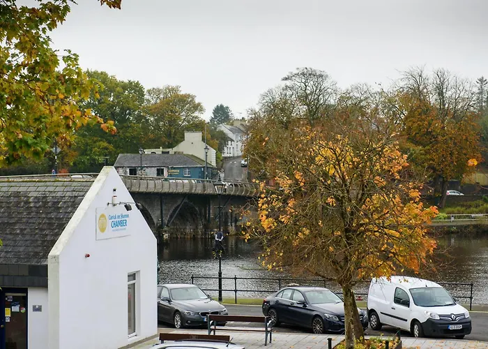 Waterfront Self Catering 펜션 *