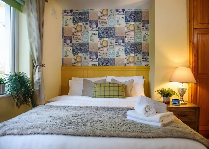 Waterfront Self Catering 펜션 Carrick on Shannon