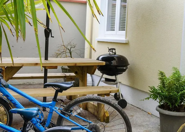 Waterfront Self Catering *