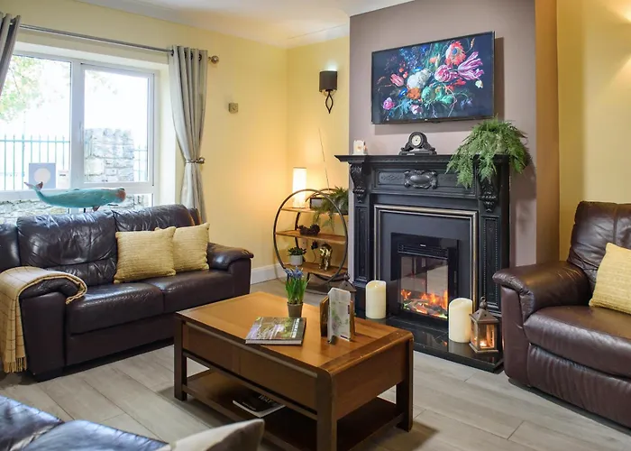 펜션 Waterfront Self Catering *